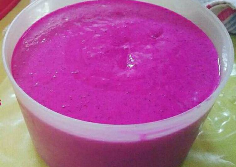 Cara Gampang Membuat Es Krim Buah Naga Merah Anti Gagal