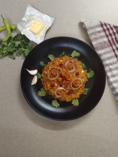 રાજસ્થાની ગટા ખીચડી (Rajasthani Gatta Khichdi Recipe In Gujarati) રેસીપી મુખ્ય ફોટો
