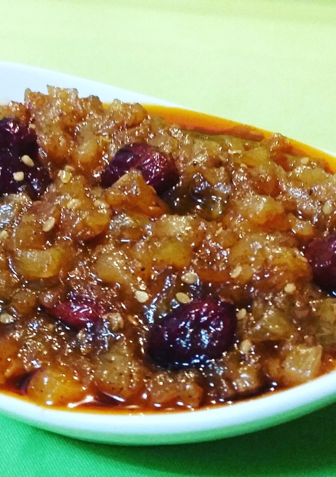 Una foto de Chutney de piña con arándanos
