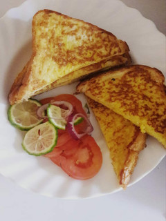 A picture of Toasted egg bread.