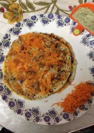 A picture of Carrot Uttapam.