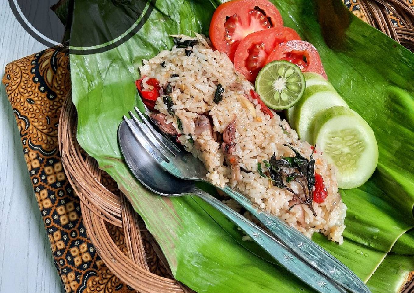 Sambal Matah dengan Nasi Cumi Goreng