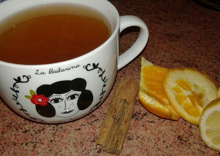 Té de naranja, canela y limón