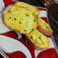 A picture of Bread idli.