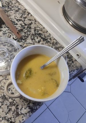 Φωτογραφία της συνταγής Σούπα cheddar με μπρόκολο