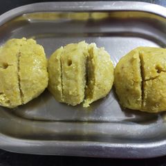 A picture of Kapuriya.