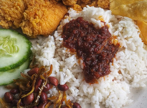 Gambar Nasi Lemak Halba