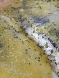 Una foto de Bacalao Skrei al cava con manzana en su pil pil
