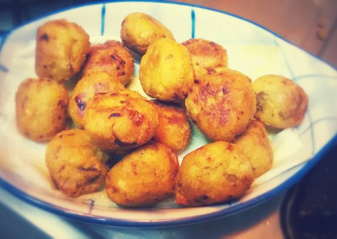 Recipe of Favorite Raw Banana Pakodas!