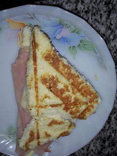 Una foto de El clásico ¨tostado¨ sin harinas.#keto #low carb