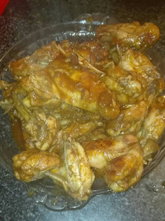 Una foto de Alitas a mi manera en la olla GM g