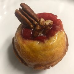 A picture of Cherry cobbler cupcakes.