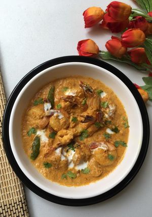 A picture of Prawn in Coconut Gravy.