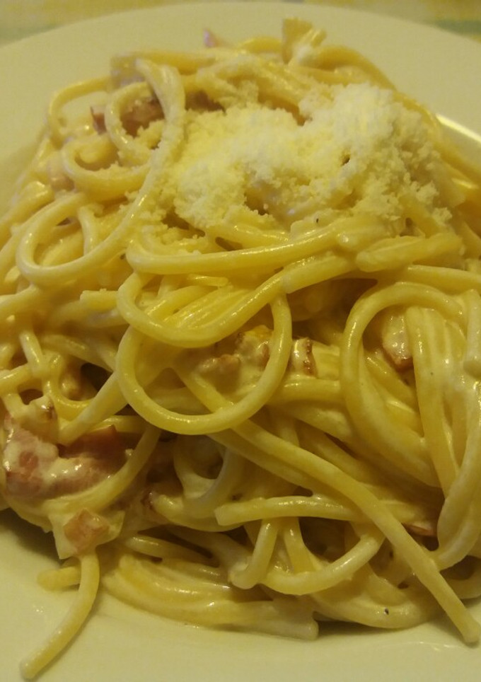 Una foto de Espaguetis Carbonara