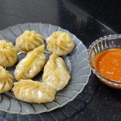 A picture of Vegetarian Steamed Momos.