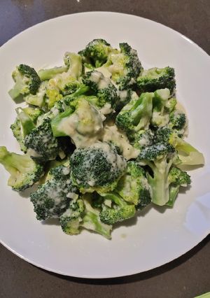 A picture of Creamy Broccoli.