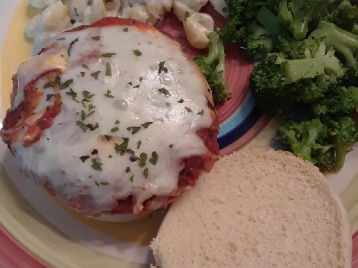 Recipe Chicken Parm Burgers the  Makes Drooling Makes you drool