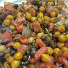 A picture of Chole veggie salad.