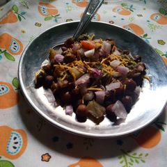 A picture of Chana chat.