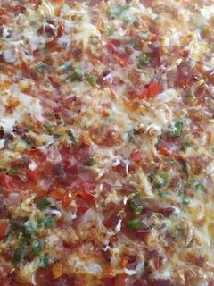 Una foto de Pizza arcoíris