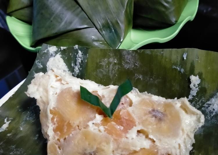 Cara Gampang Menyiapkan Pistuban Pinang (Pisang Pipit Nangka) Anti Gagal