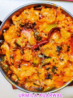 कद्दू की खट्टी-मीठी सब्ज़ी (kaddu ki khatti meethi sabzi recipe in Hindi) रेसिपी मुख्य फोटो