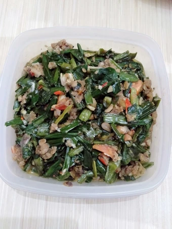 Cara Mudah Membikin Resep 7.Genjer sambal oncom yang Lezat Anti Ribet, Bisa Manjain Lidah