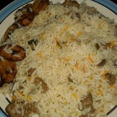 A picture of White Jollof rice.