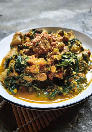 Foto resep Ayam Betutu Daun Singkong
