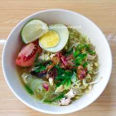 Soto Ayam Bening রেসিপির প্রধান ছবি