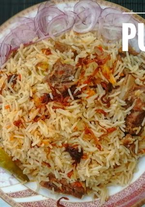 A picture of Potli beef pulao.