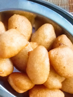 ரவை பணியாரம் (Rava Paniyaram Recipe in Tamil) செய்முறை முக்கிய புகைப்படம்