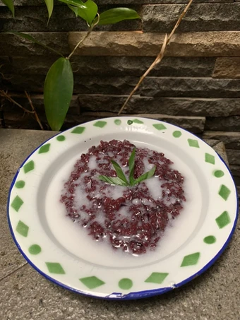 Langkah Mudah untuk Membikin Resep Bubur Ketan Hitam yang Lezat Anti Ribet, Mantap Sekali