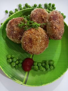 मटार पॅटिस (matar patties recipe in marathi) रेसिपी चे मुख्य फोटो