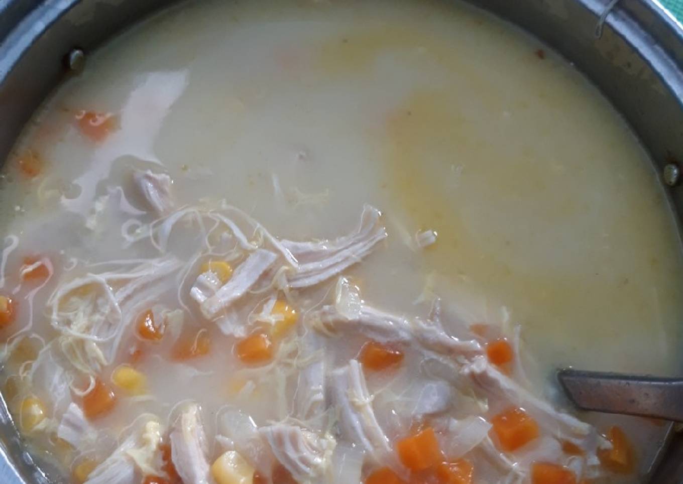 Sup jagung ayam (plus keju)