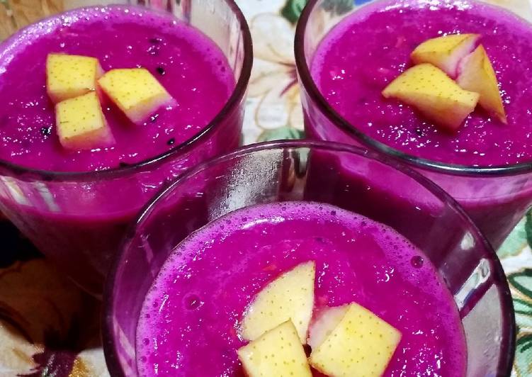 Resep Pear, Dragon Fruit, Yogurt Smoothies yang Lezat