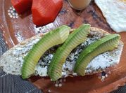 Una foto de desayuno de kéfir