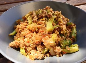 Foto principal de Salteado de quinoa con carne picada