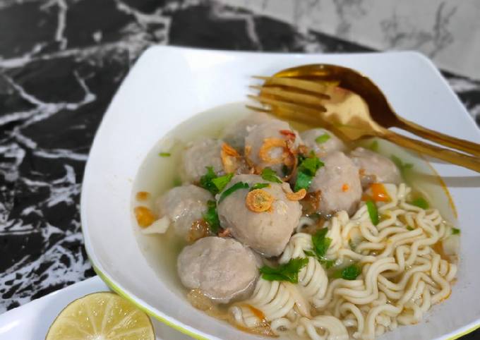 Resep Bakso Solo oleh Iftitah Kurniasari - Cookpad