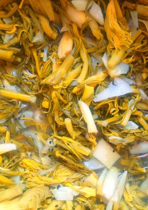 عکسی از دستور ترشی کنگر