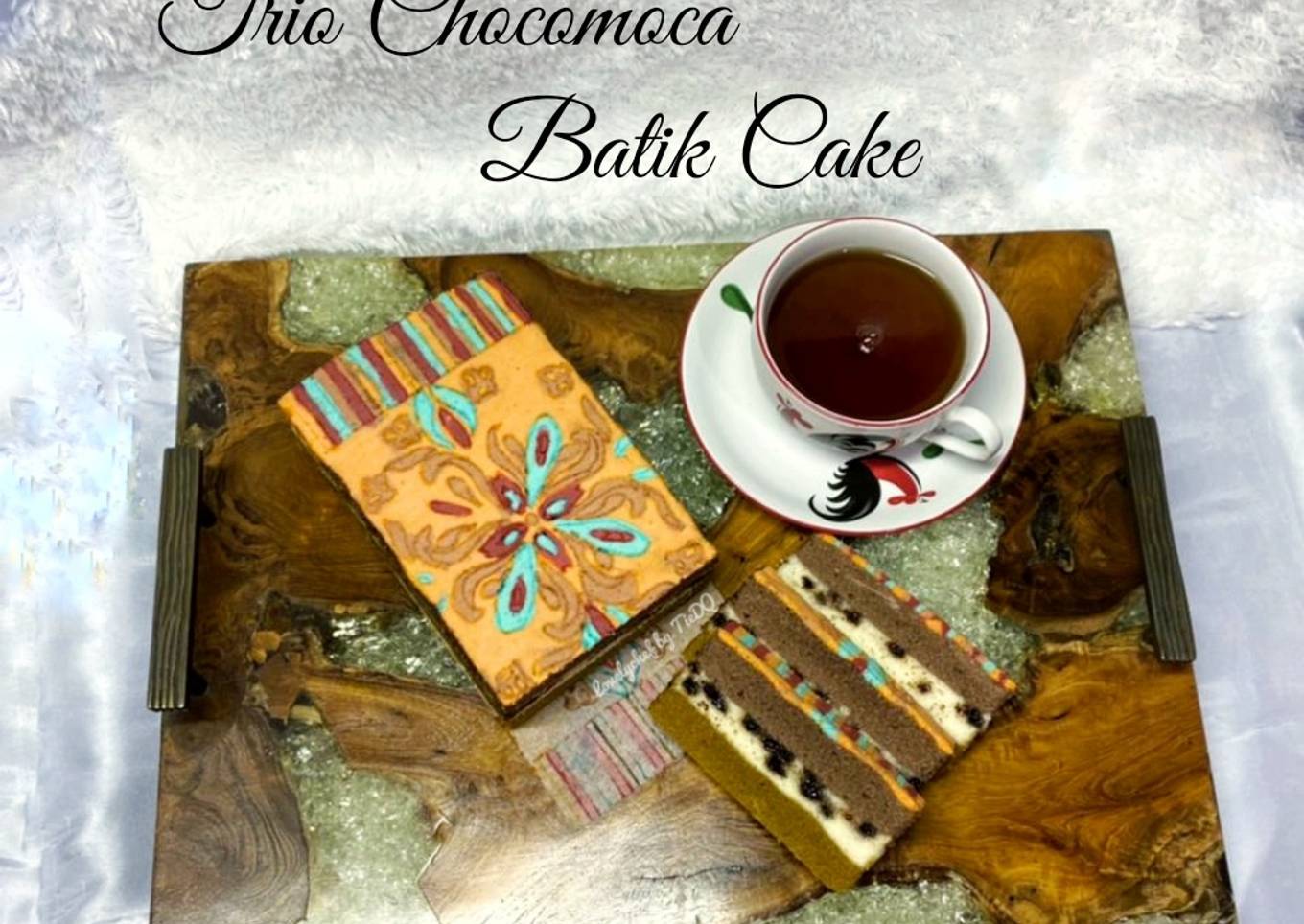 Trio Chocomoca Batik Cake