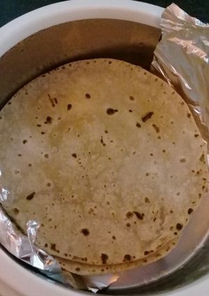 আটার রুটি (Attar roti recipe iin Bengali) রেসিপির প্রধান ছবি