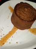 Volcán de chocolate con salsa Tabasco habanero