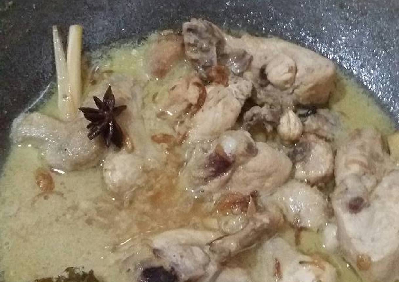 Bagaimana Membuat Opor ayam istimewa yang Enak Banget