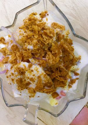 A picture of Dahi Bhala Chat Pati Chat |Street Jaisi|😋😋😋😋.