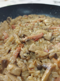 Una foto de Risotto de champis y bacon