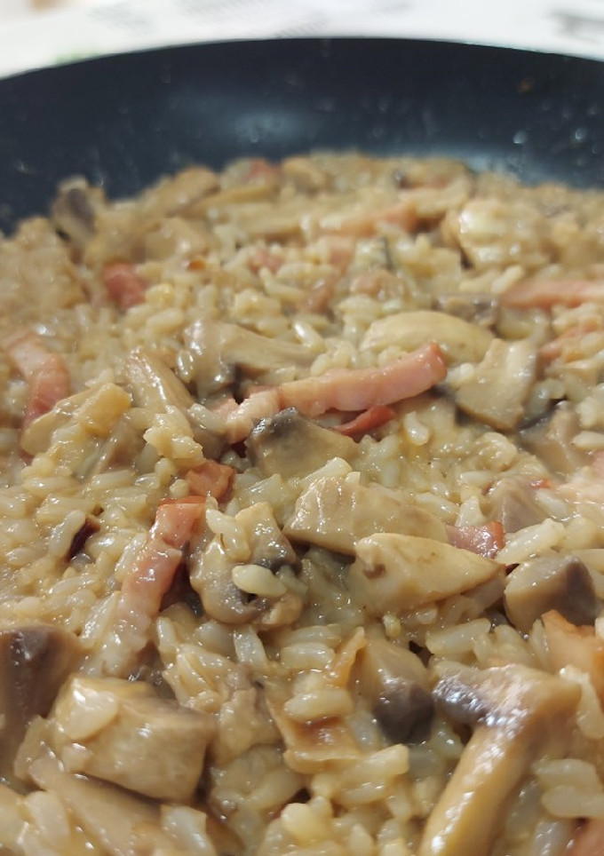 Una foto de Risotto de champis y bacon