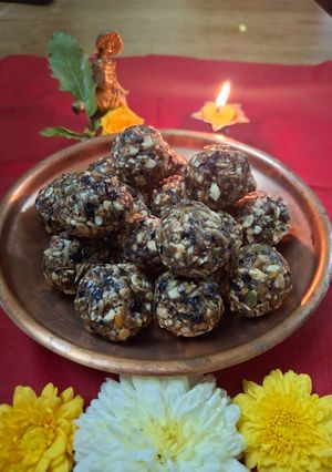 A picture of Dry Fruits Ladoo for Janmashtami.