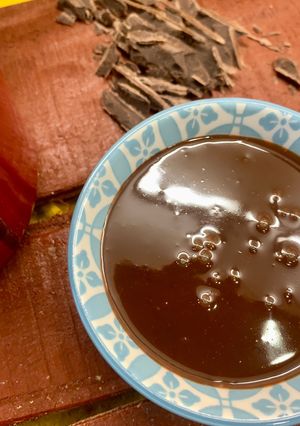 A picture of Easy Chocolate Ganache.