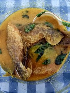Foto resep Ikan Ekor Kuning Masak Kuah Kuning
